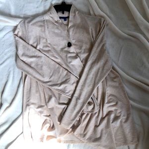 One button scoop neck sweater